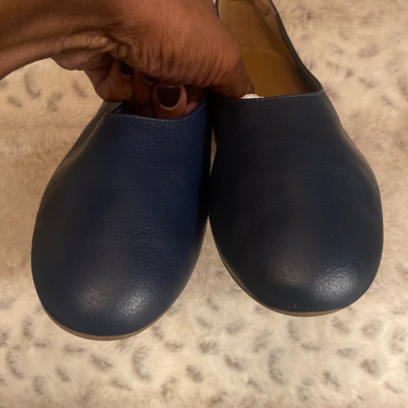 NWOB Everlane Italian Leather Day Glove Flats in Navy Blue, Size 8.5 - Picture 16 of 16